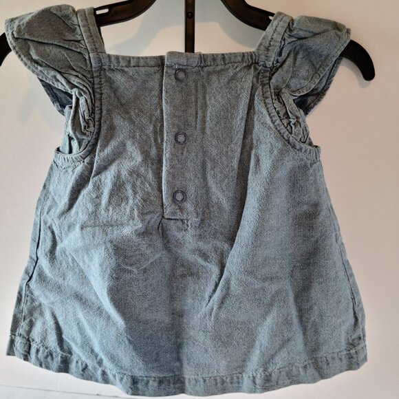 CARTERS 2-PIECE CHAMBRAY DENIM SQUARE NECK TOP WITH BUBBLE SHORT SIZE 9M - Picture 3 of 9